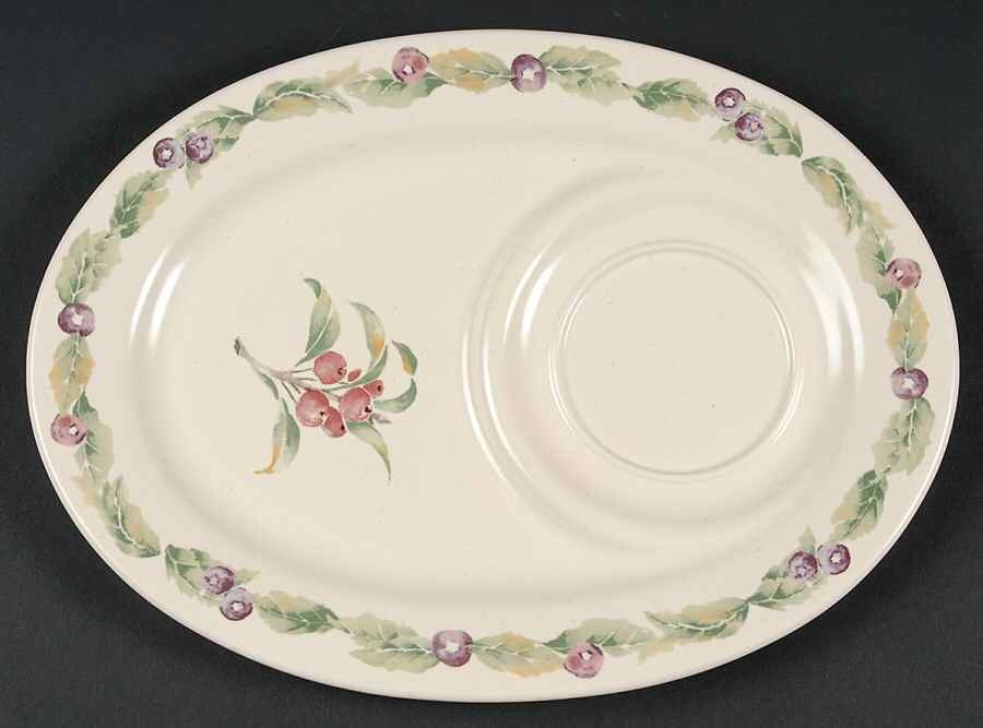 Pfaltzgraff Jamberry Oval Snack Tray 8335497