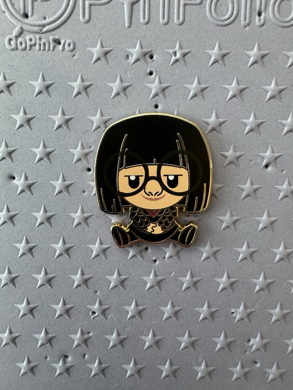 Disney Pin WDI MOG Adorbs Edna Mode The Incredibles LE 400