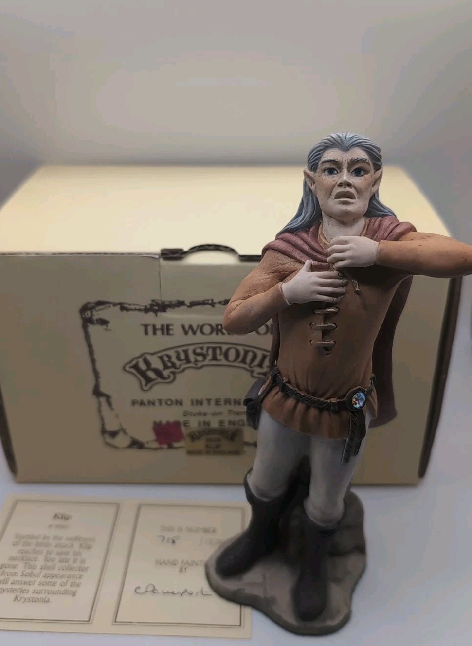 Vintage 1996 The World of Krystonia  #3929 Klip Retired 1998 England New in Box