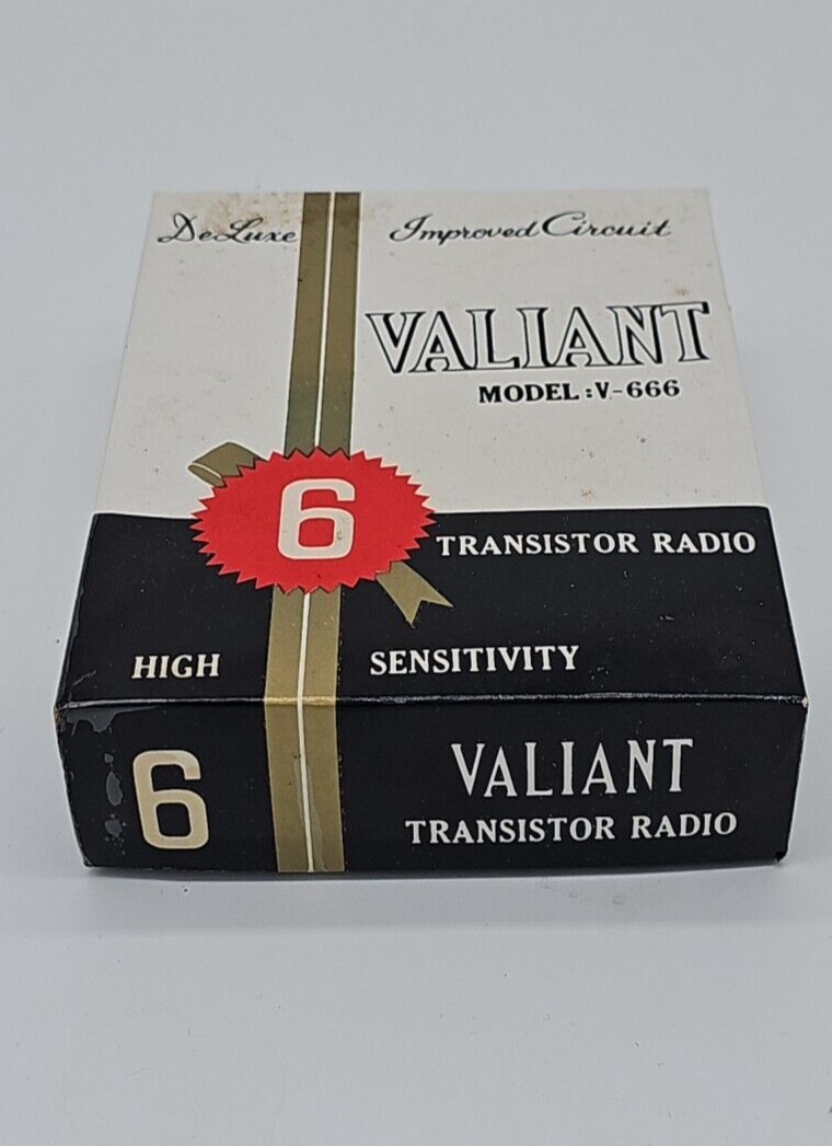 Vintage Valiant Transistor Radio Model V-666 Deluxe with Original Box Works