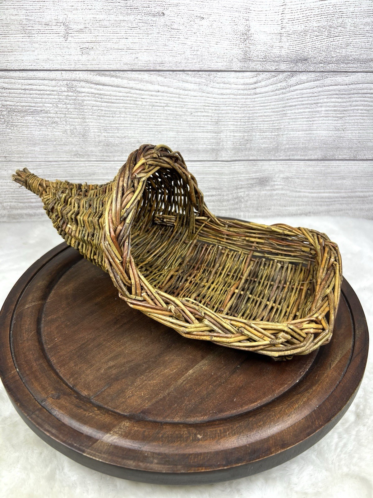 Vintage Wicker Rattan Cornucopia Basket Thanksgiving Horn of Plenty Decor 14\