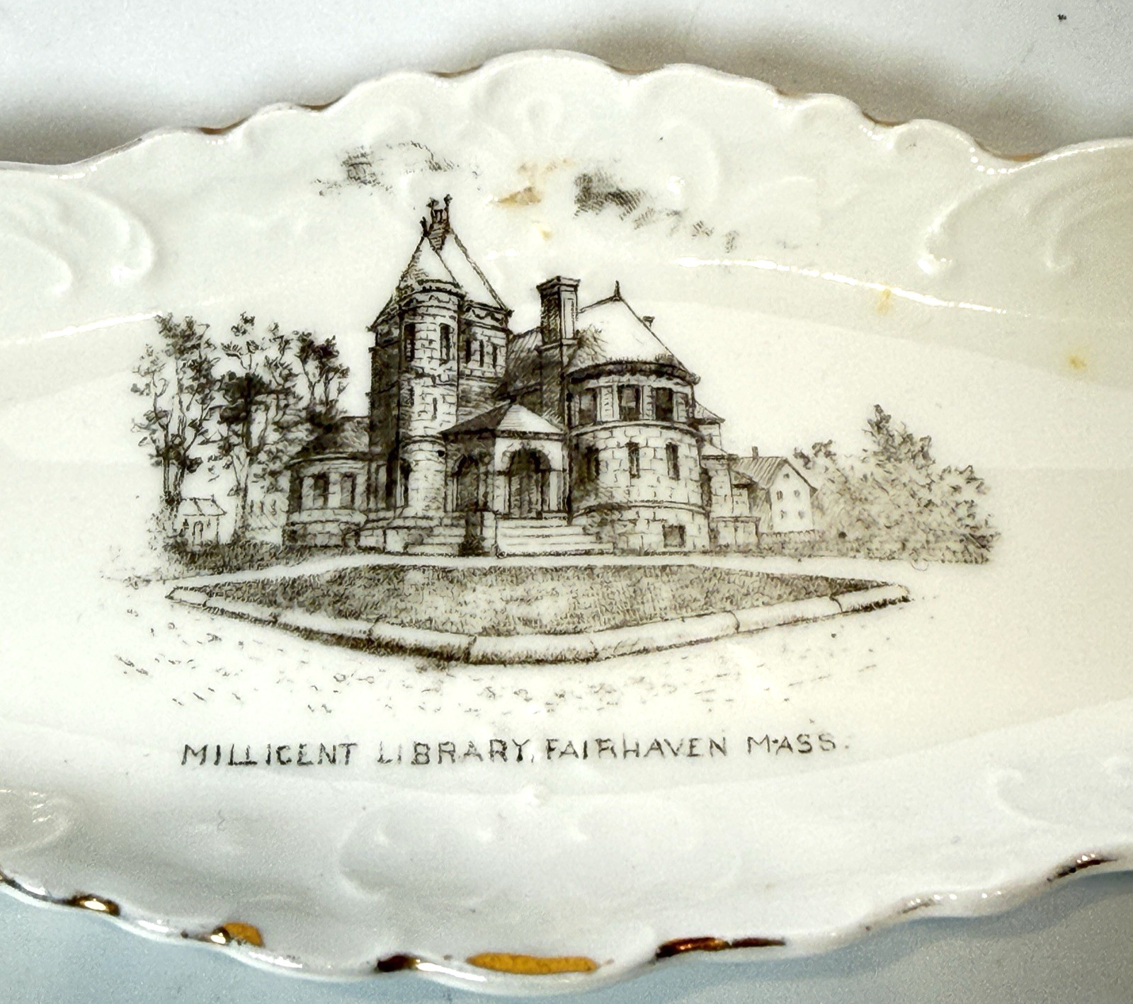 FAIRHAVEN MA Massachusetts MILLICENT LIBRARY Souvenir  Porcelain Trinket DISH