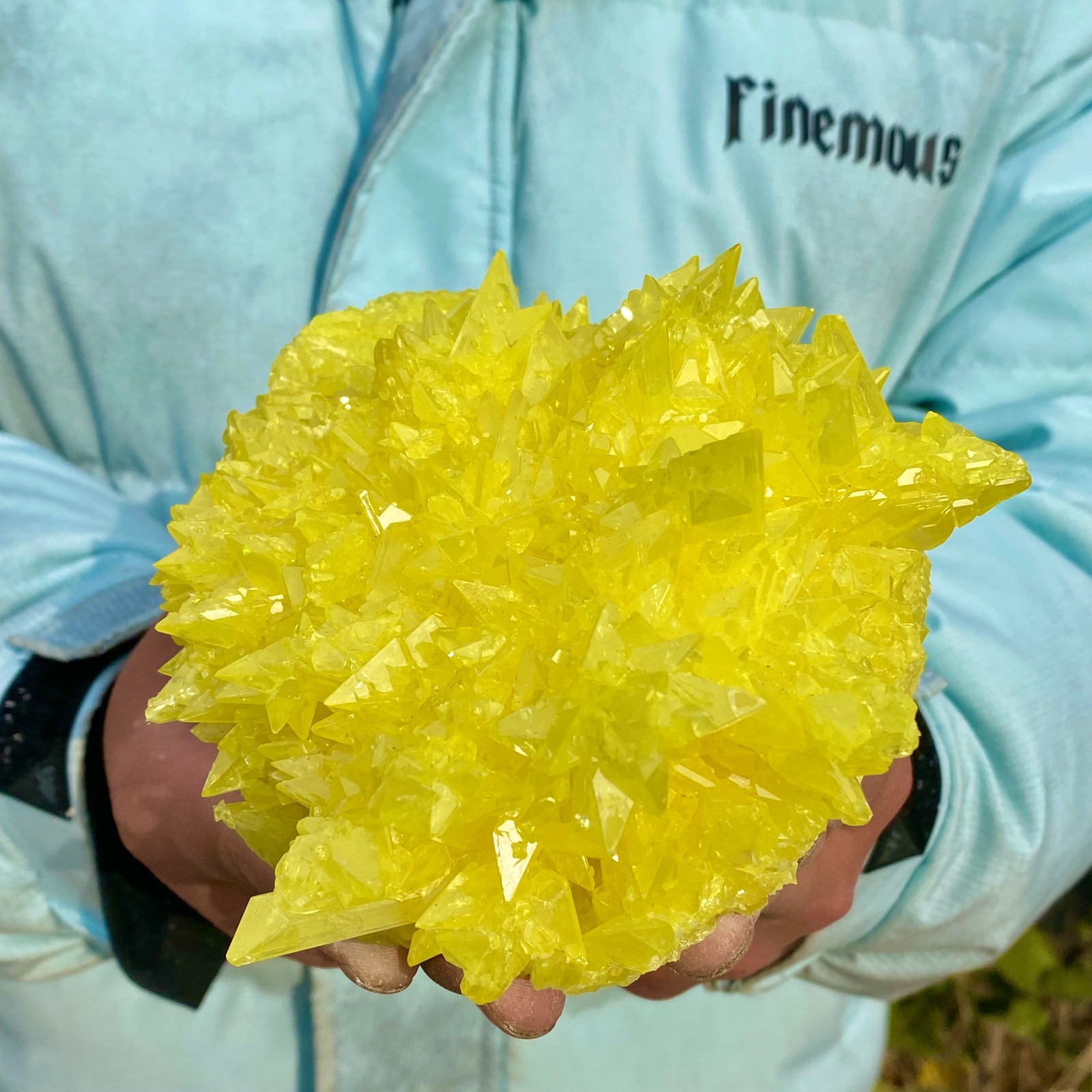 2LB Rare yellow sulfur crystal quartz crystal mineral specimen