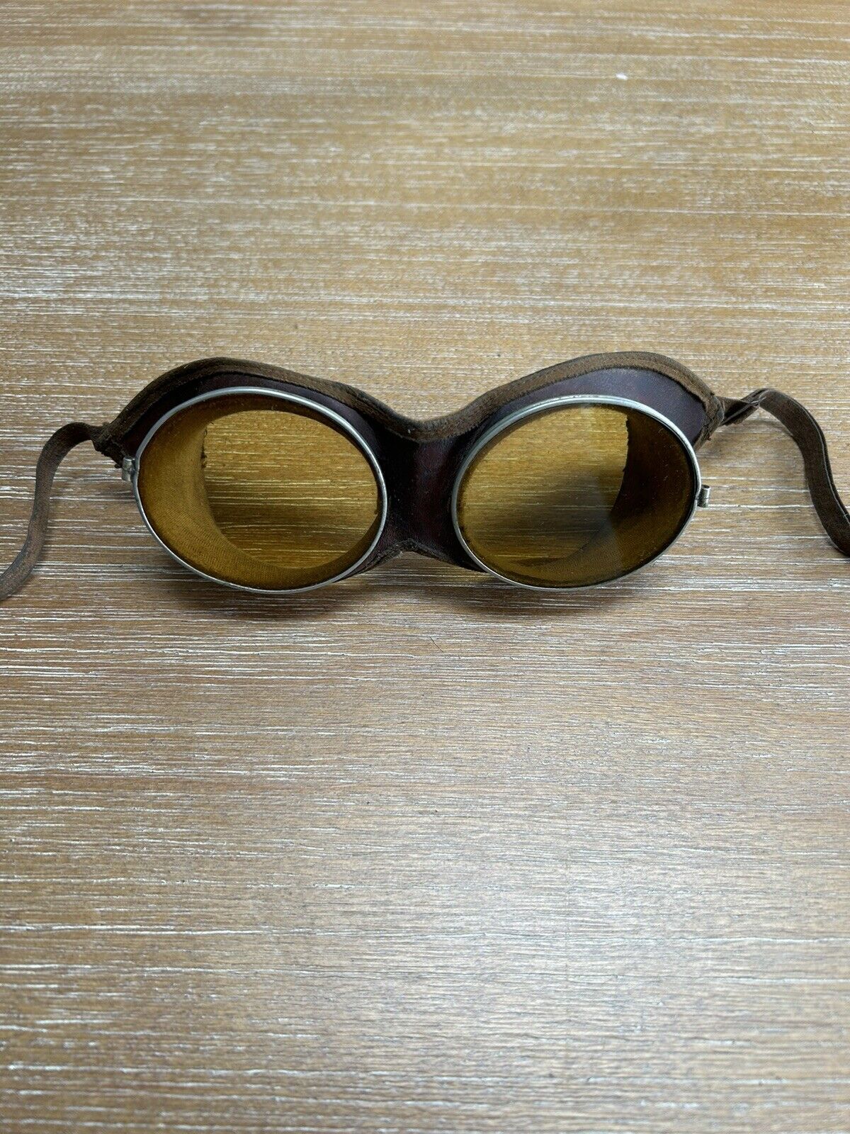 Antique Motorcycle Auto Aviation Yellow Tint Leather Goggles 