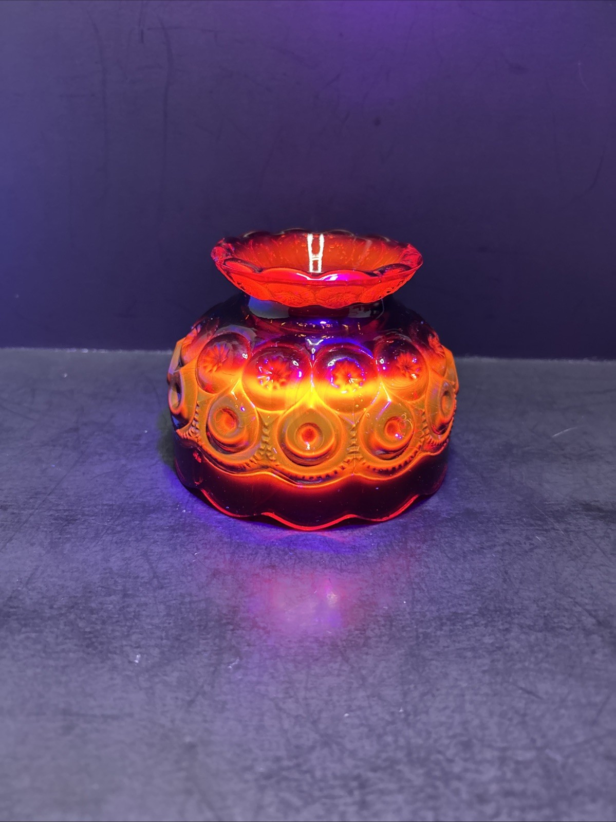 Vtg LE Smith Amberina Moon and Stars Cadmium Glow Fairy Lamp Top Only