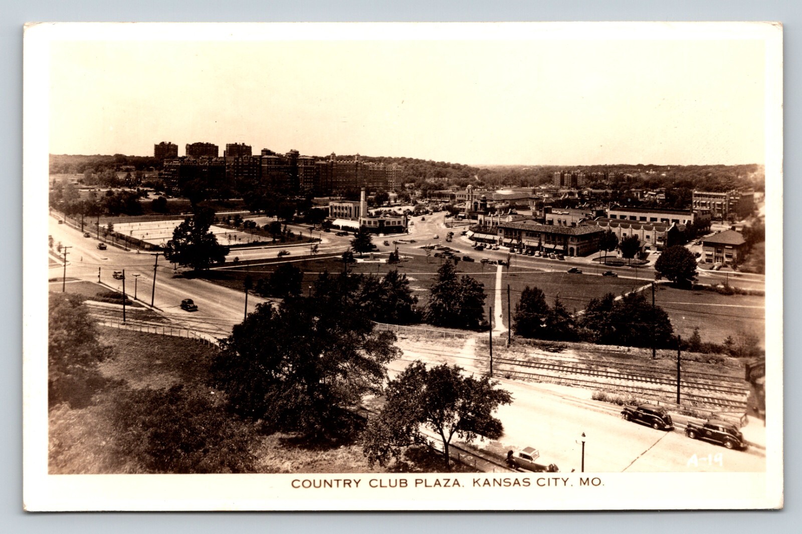 RPPC COUNTRY CLUB PLAZA KANSAS CITY MO CARS RARE VINTAGE POSTCARD DOPS 1925-1942