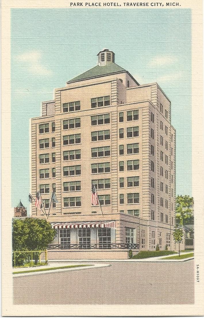 Park Place Hotel Traverse City Michigan MI Linen 1944 Postcard