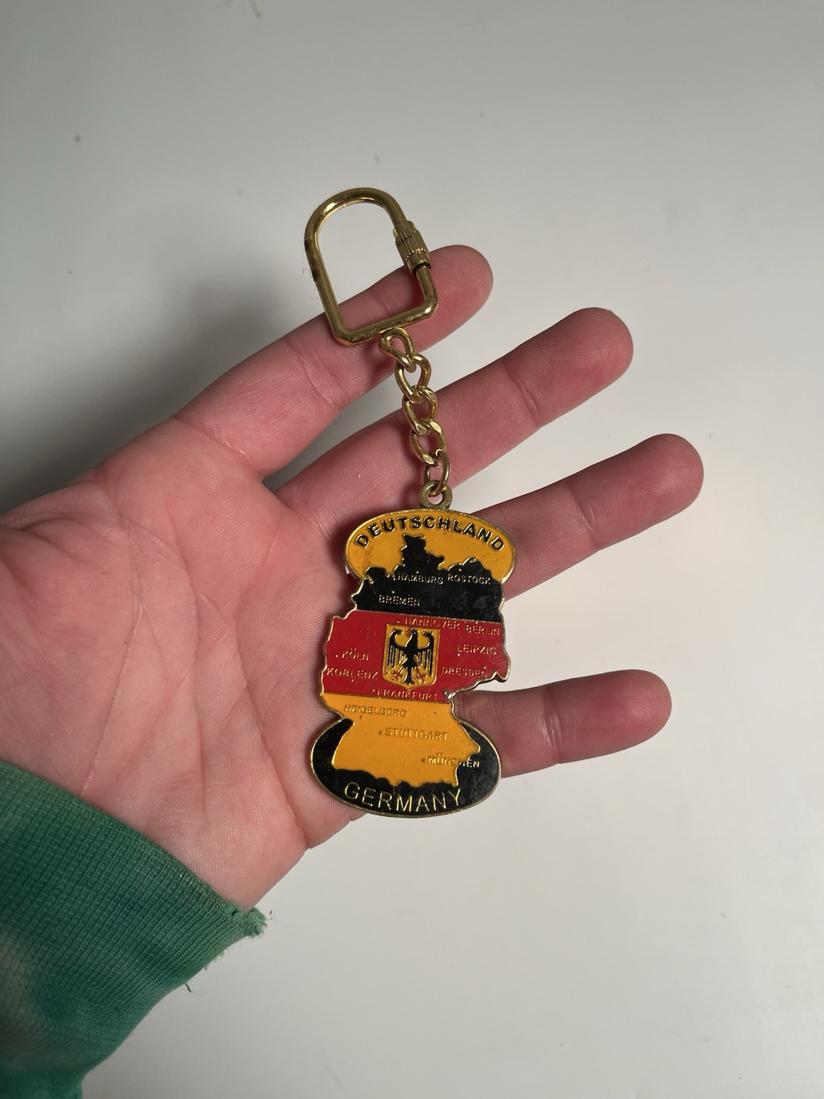 Vntg Deutschland Germany Flag Map Metal Keychain Bundeswappen Coat Arms Zip Pull