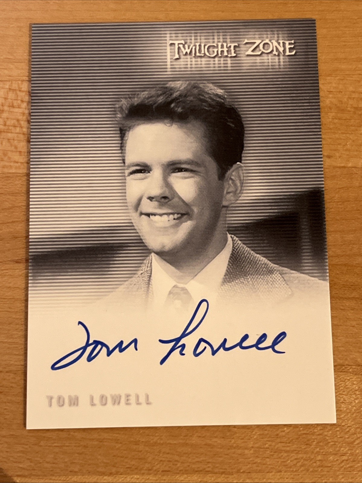 2009 Twilight Zone TOM LOWELL  A-127 autographed RITTENHOUSE