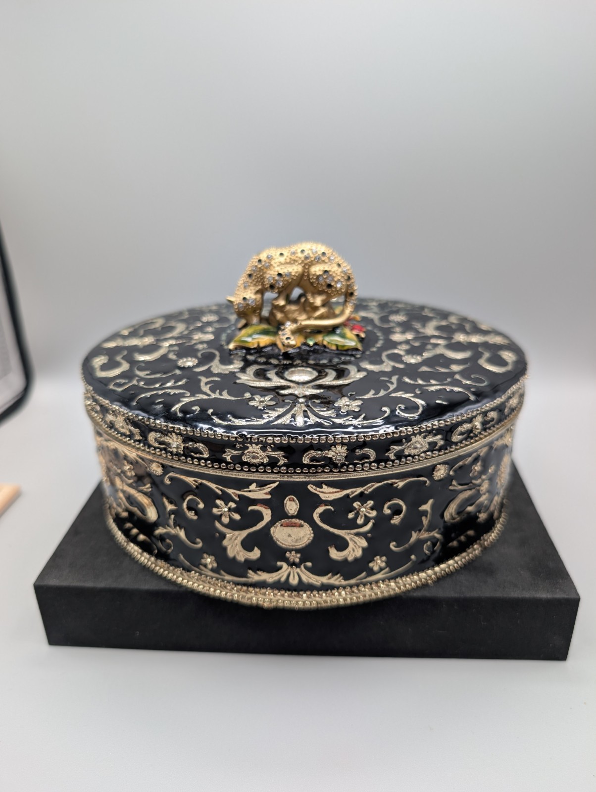 Vintage Black Enamel & Gold Oval Jewelry Box, Rhinestone Leopard Finial, Mirror