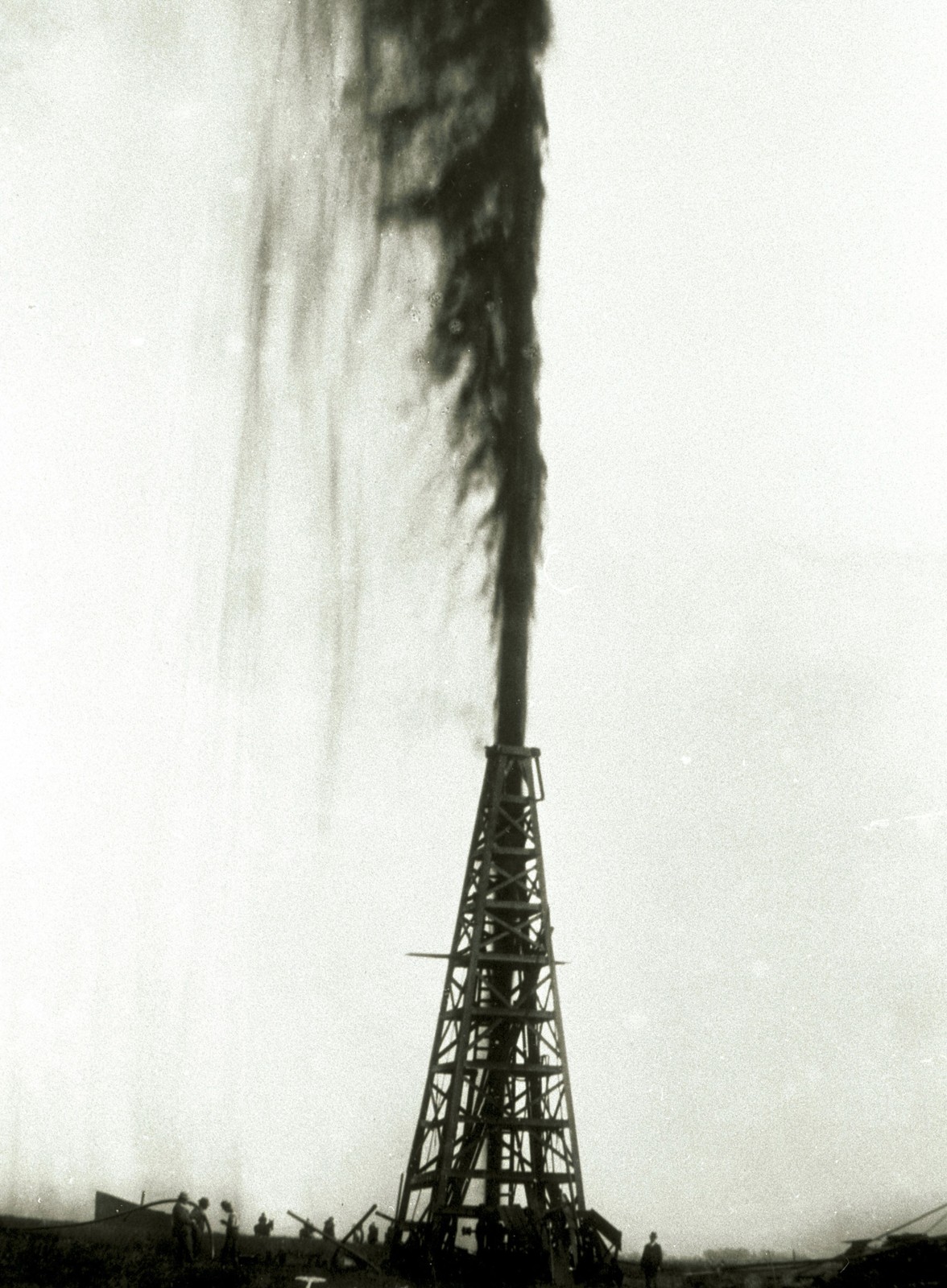 Spindletop 1901 Vintage Oil Gusher Glossy Photo Reprint Wall Art