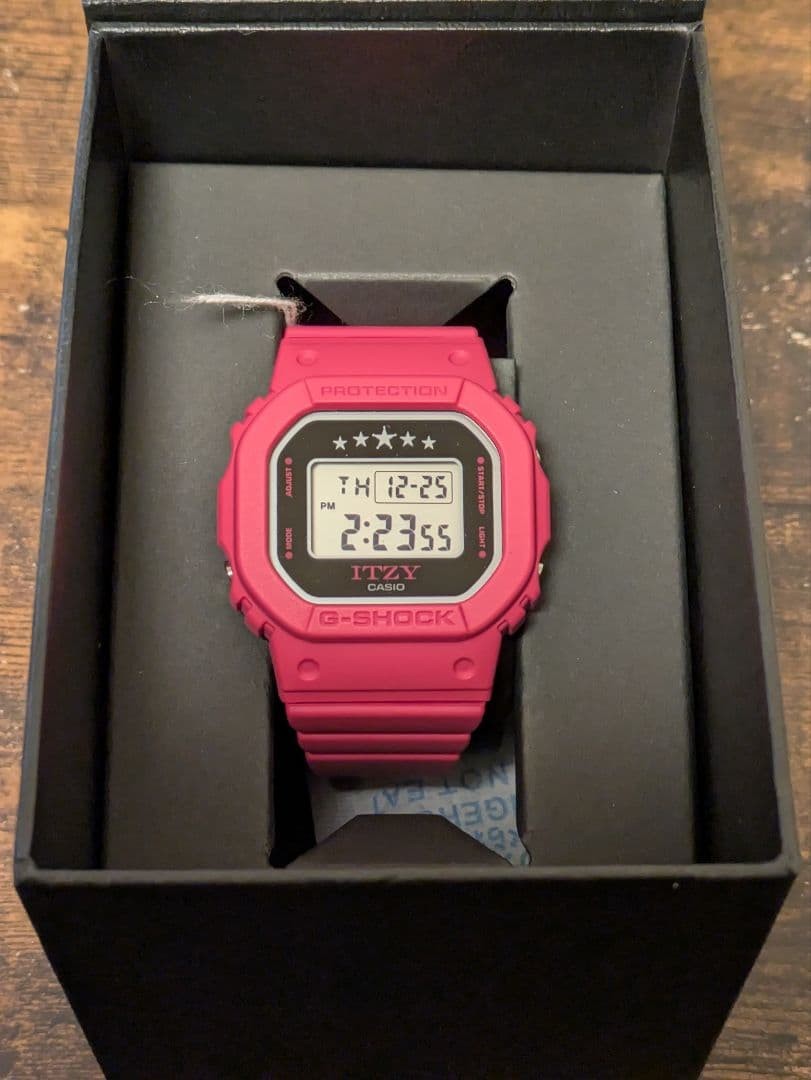Baby-G G-Shock Wristwatch Unisex