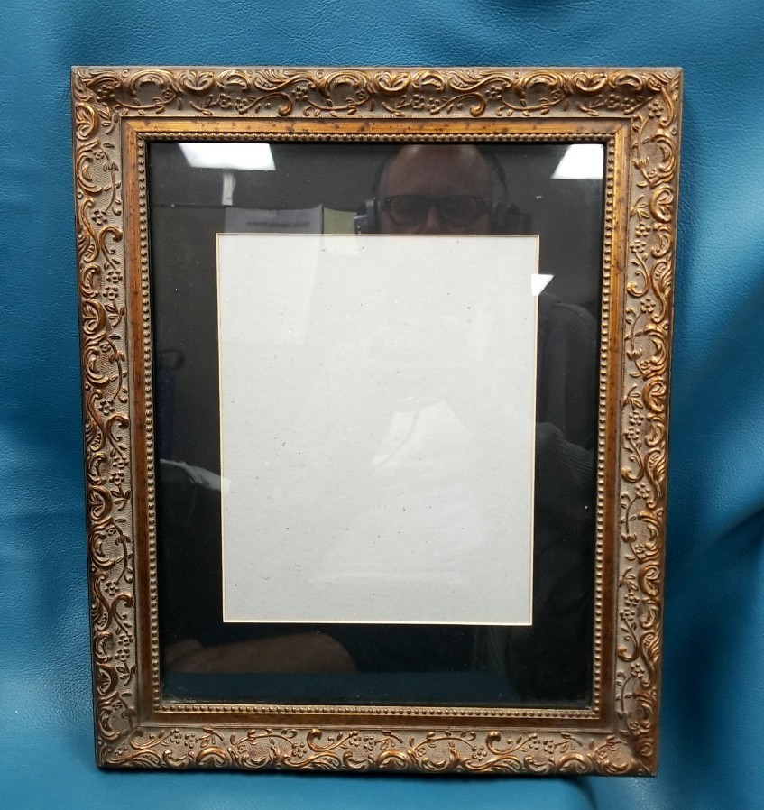 Ornate Floral Embossed Gold Picture Frame w Mat Black Border Inner Window 14x17\