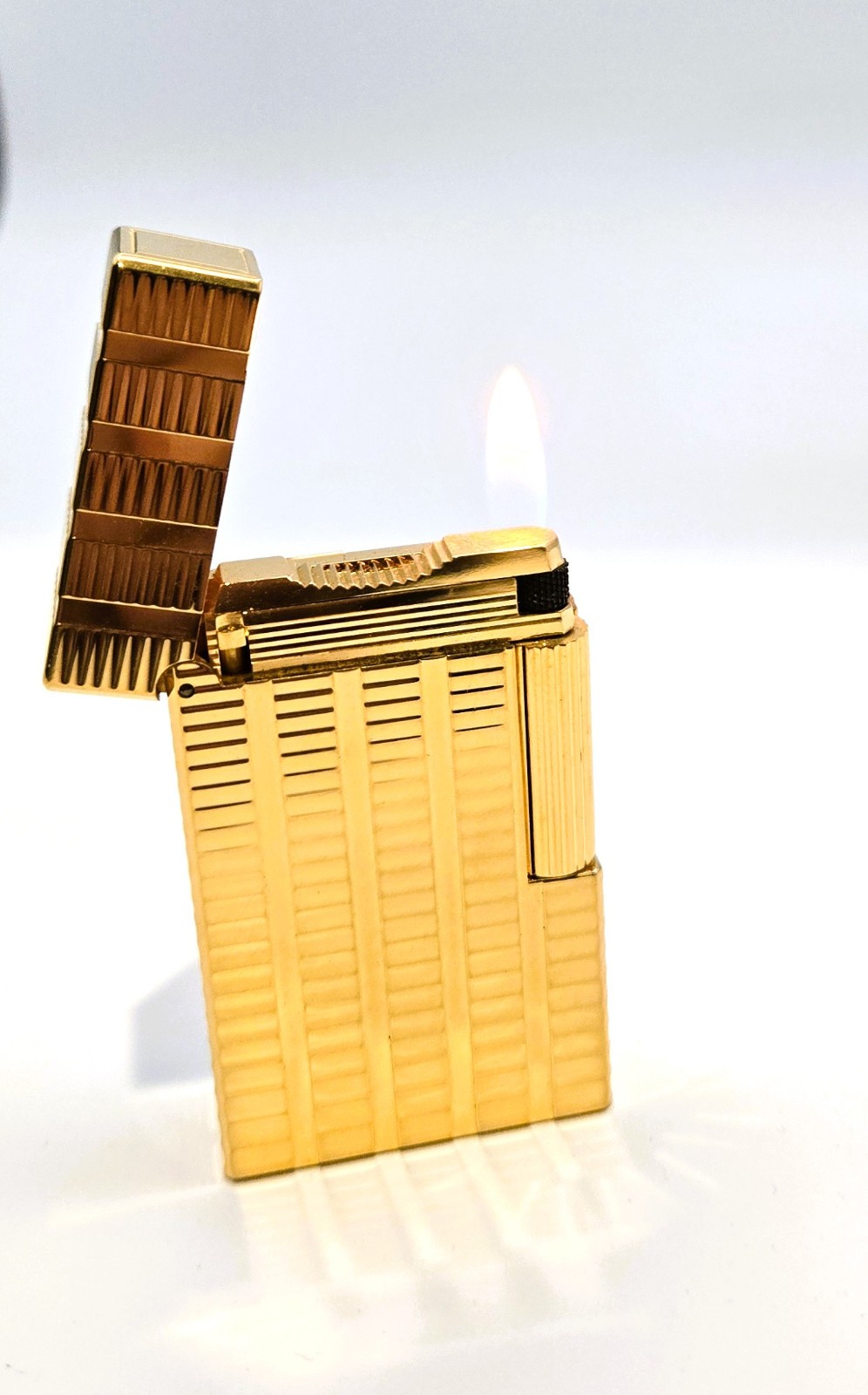 VINTAGE S.T. DUPONT 18K GOLD-PLATED LIGHTER — MADE IN FRANCE