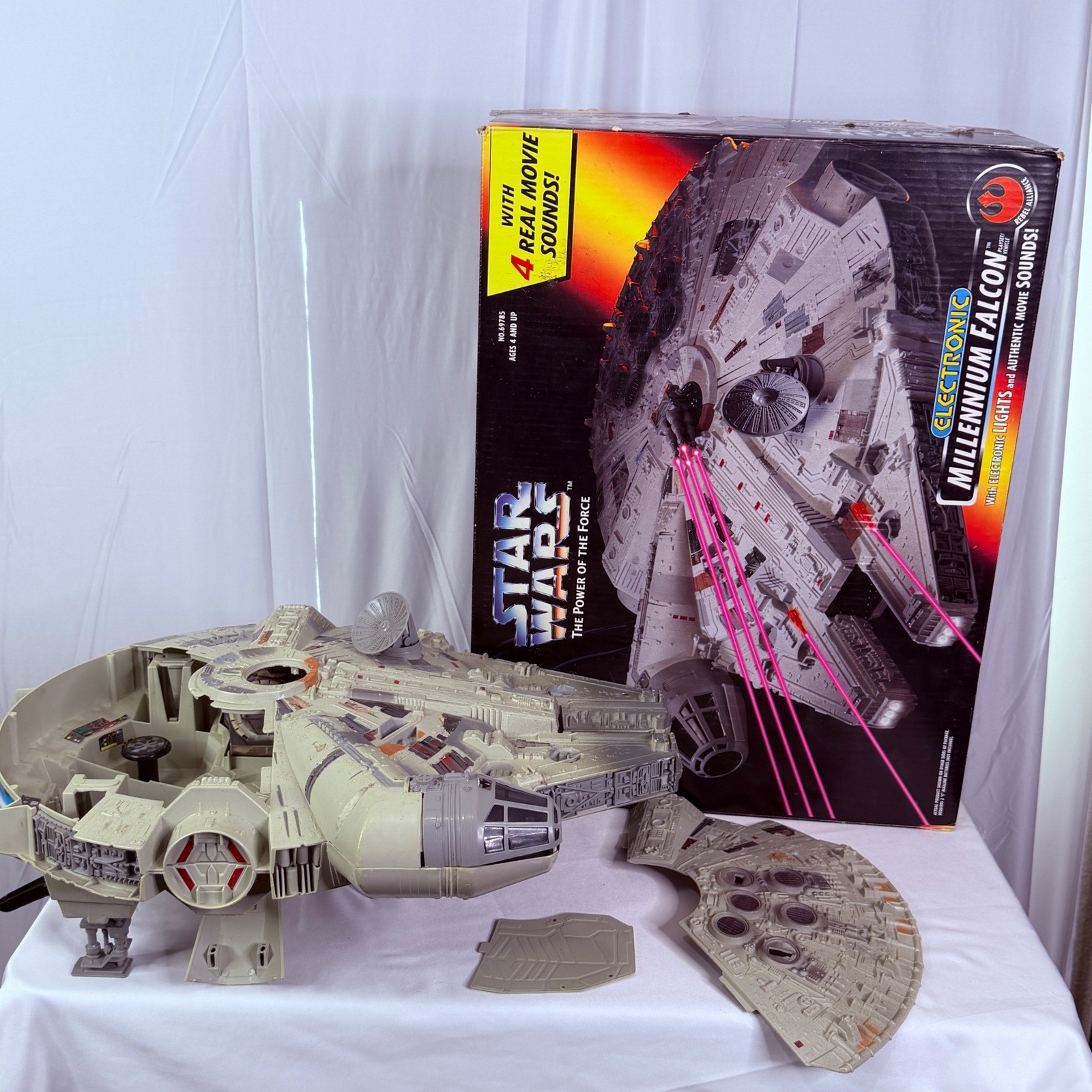 Star Wars Power of the Force Electronic Millennium Falcon 1995 Kenner Boxed