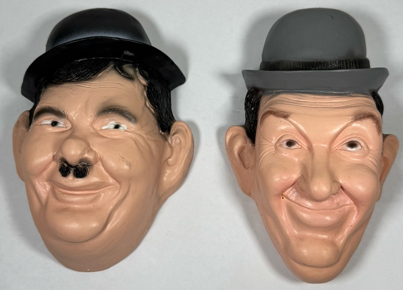 Vtg Laurel & Hardy Chalkware Wall Busts Stan & Ollie Comedy Duo Hanging Art 7”