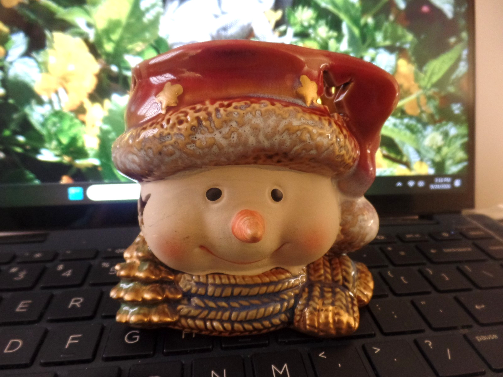 Adorable Snowman Candle Holder w/Carrot Nose in Excellent Condition Now 50% Off
