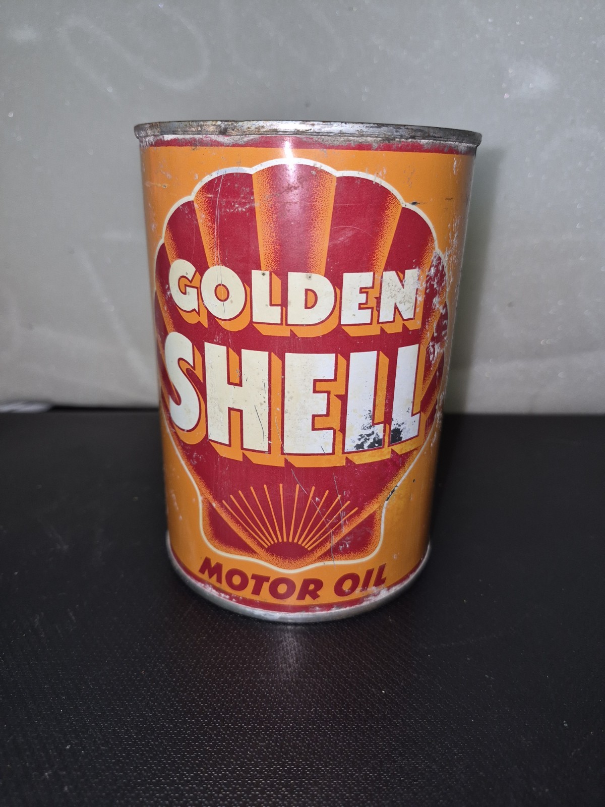 Original 1940s GOLDEN SHELL MOTOR OIL Soldered Tin 5 qt Can Gas Advertising
