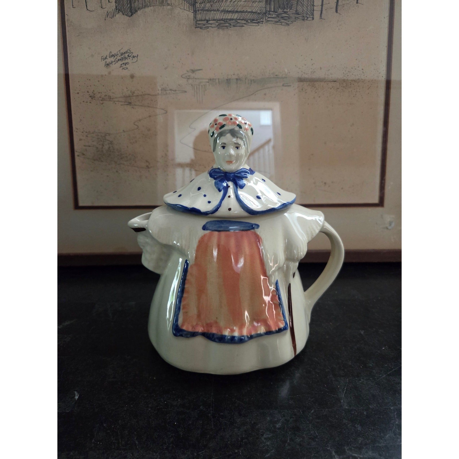 Shawnee Pottery Granny Ann Teapot USA 8\