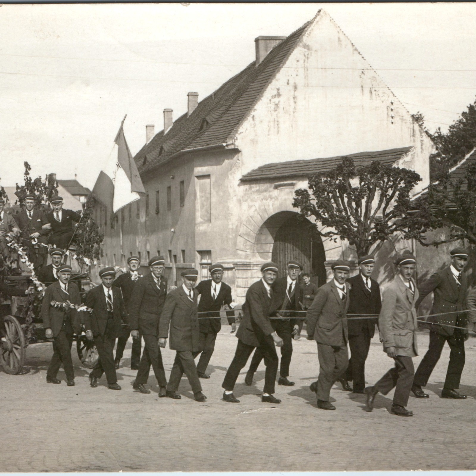c1920s Germany Burschenschaft RPPC Postcard Student Fraternity Wagon Flag Umzug