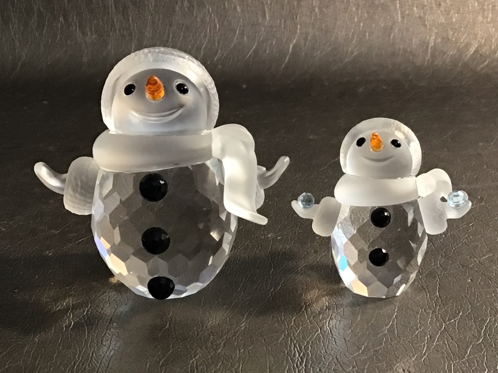 2 SWAROVSKI Crystal Snowmen Holiday Christmas Collectible Figurines 2 SWAROVSKI Crystal Snowmen Holiday Christmas Collectible Figurines