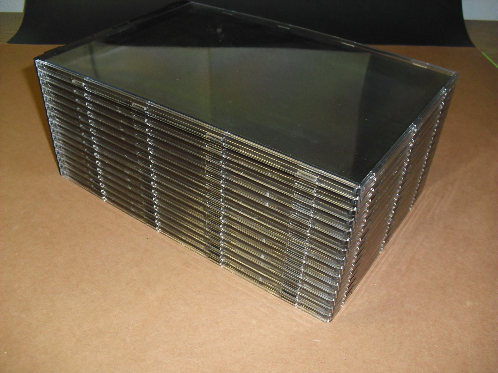 Lot 15 Comic Capsule Modern Comic UV Protected Plastic Storage Case lightly used
