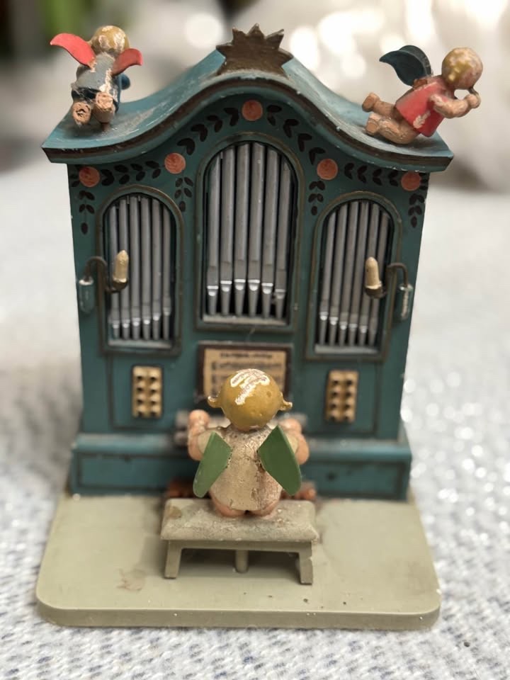 Vintage Wendt & Kühn German Wooden Angel Organ Music Box - Working