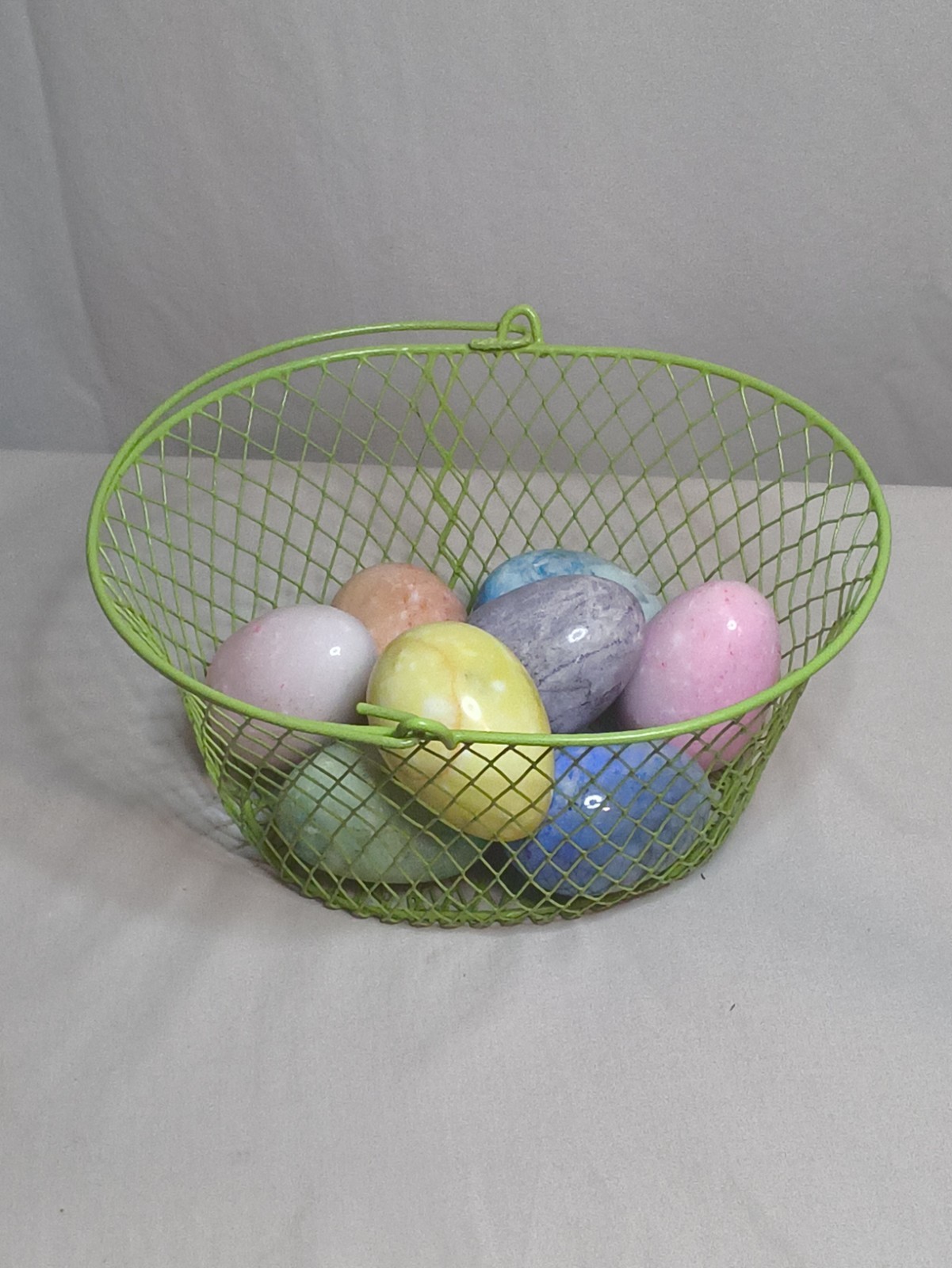 LOT of 8 vintage ALABASTER stone marbled EGGS DECOR display With Basket