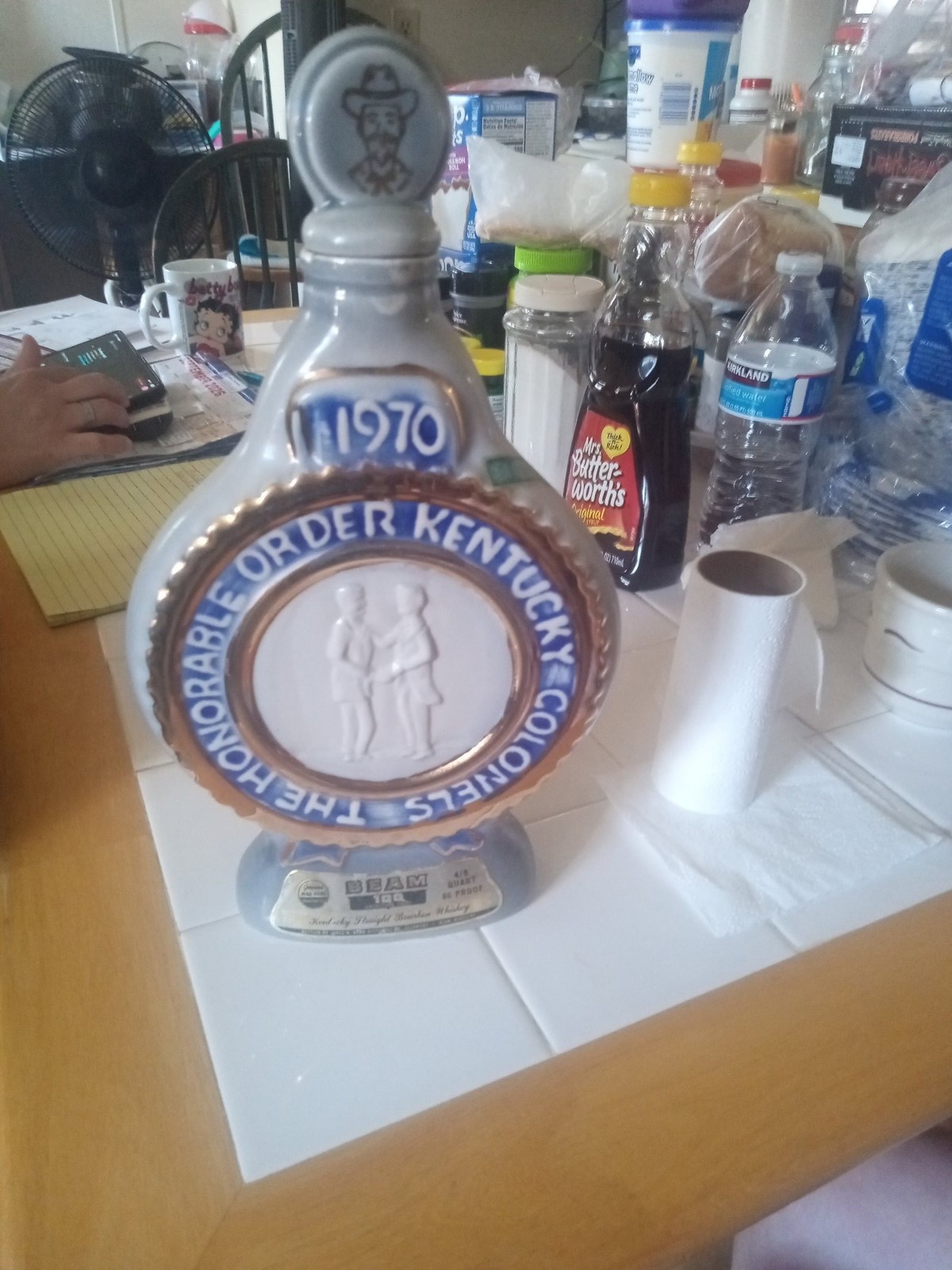 Ezra Brooks 1976 Honorable Order Kentucky Colonels Barbeque Decanter