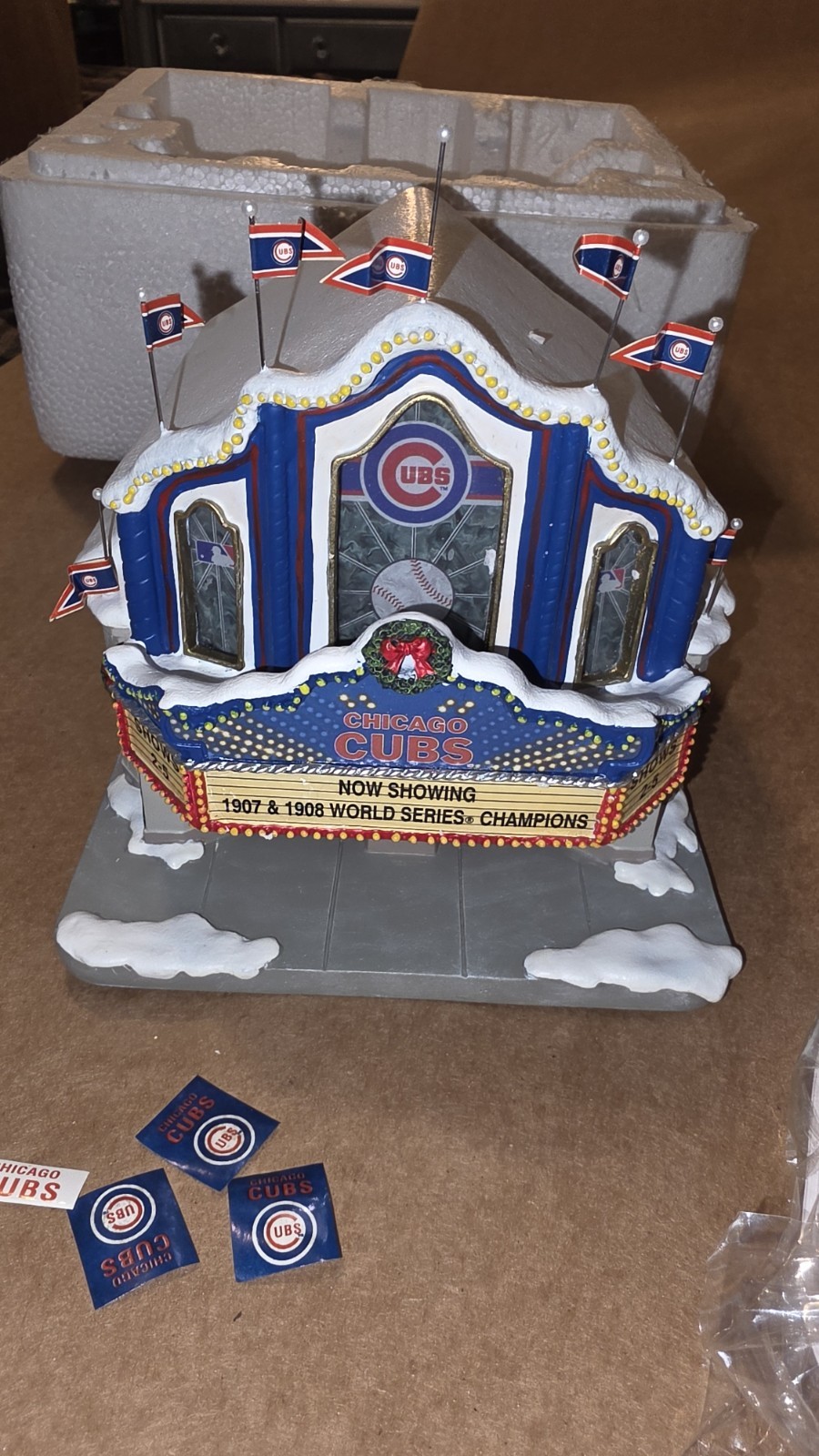 2004 VTG Hawthorne Snow VIllage Chicago Cubs Champions Theatre Lighted Christmas