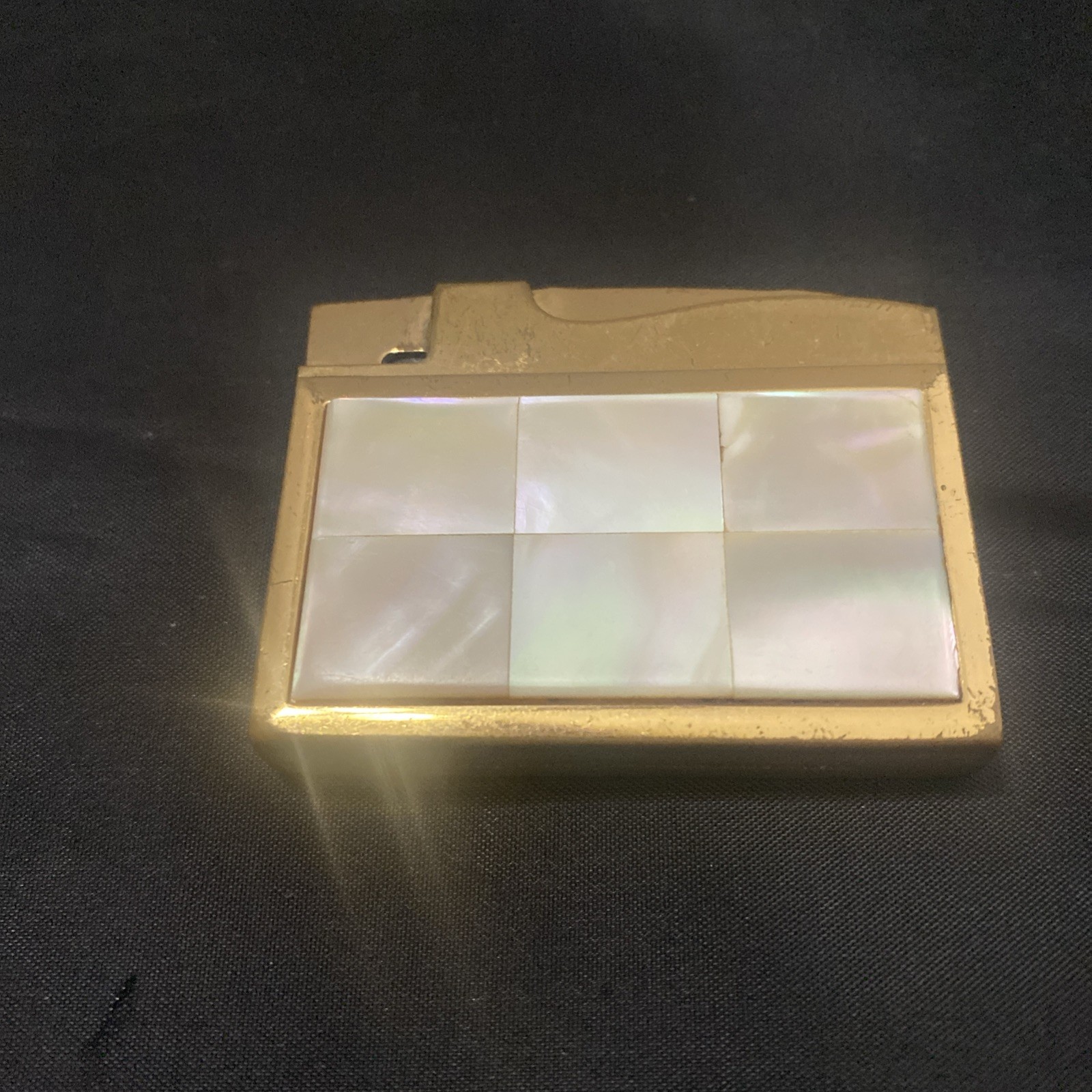 Vintage Flint Cigarette Lighter Elgin American Mosaic Mother of Pearl 