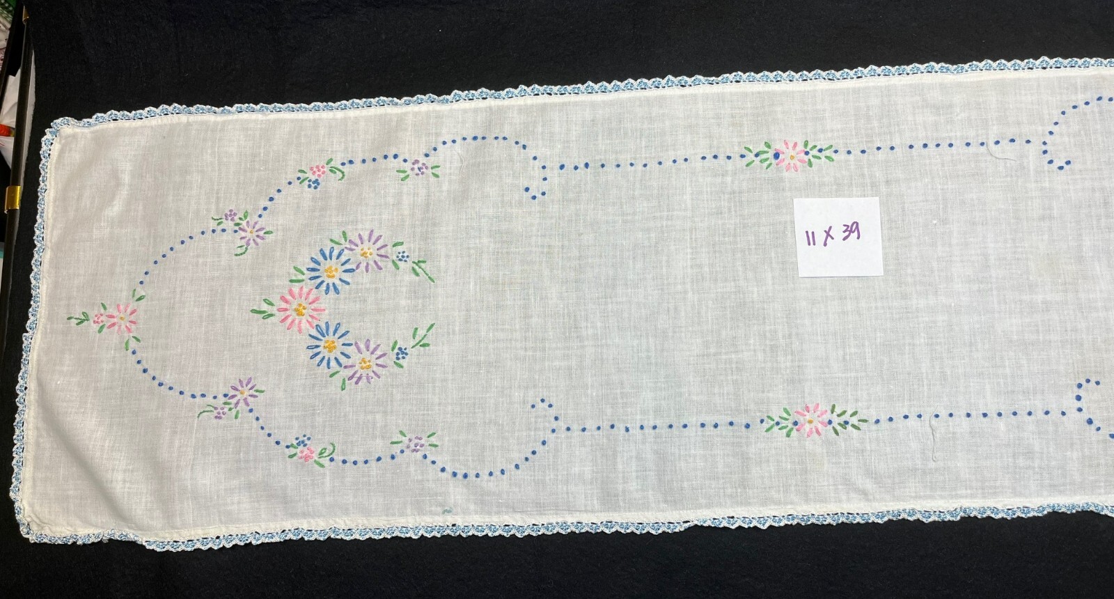 Vintage Linen Embroidered Table Runner/Dresser Scarf 11x39