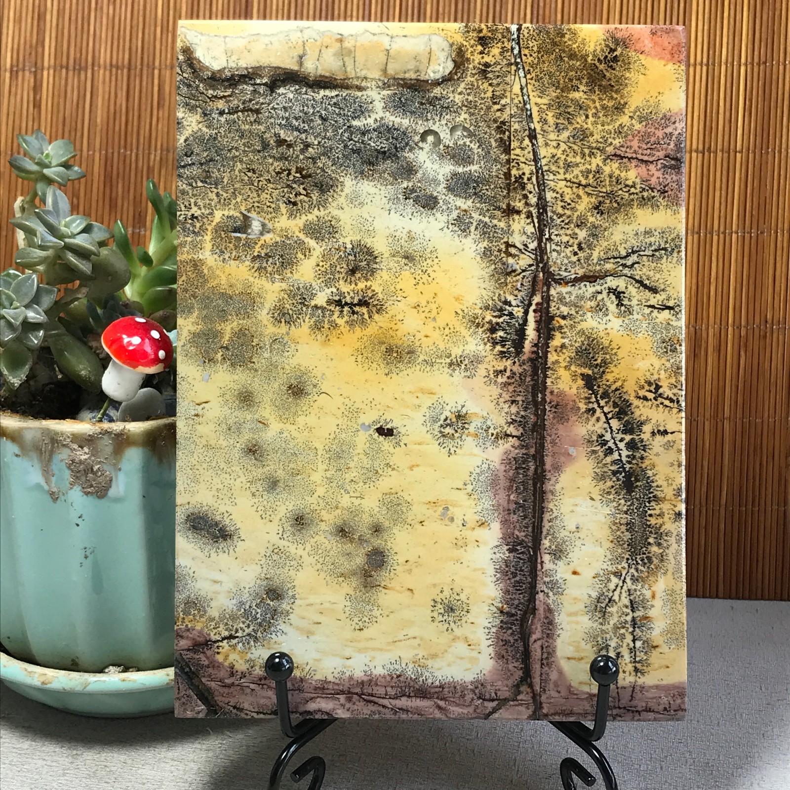392g Natural Chinese painting stone crystal ornaments for home decoration A6426