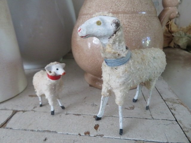2 SWEET Old Antique German White PUTZ SHEEP Woolly & Stick Legs Mom & Baby