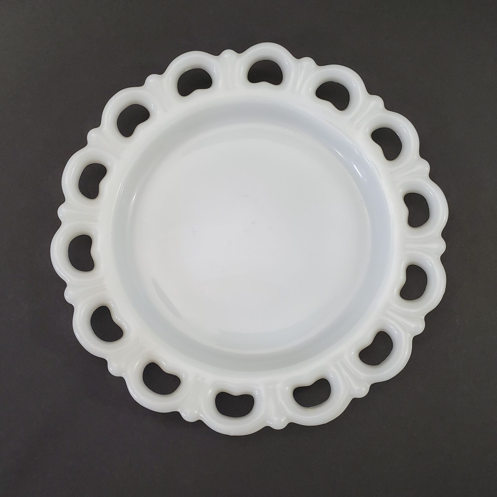 Anchor Hocking Glass Plate Old Colony Open Lace Edge White Milk Glass 8 1/4\