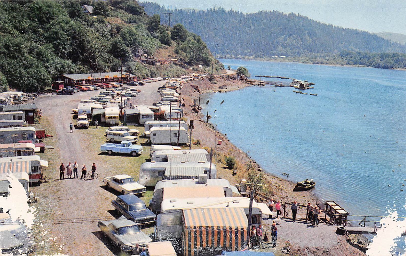 Klamath CA California Al Larson Requa Boat Dock Trailer Park DAMAGE Postcard A62