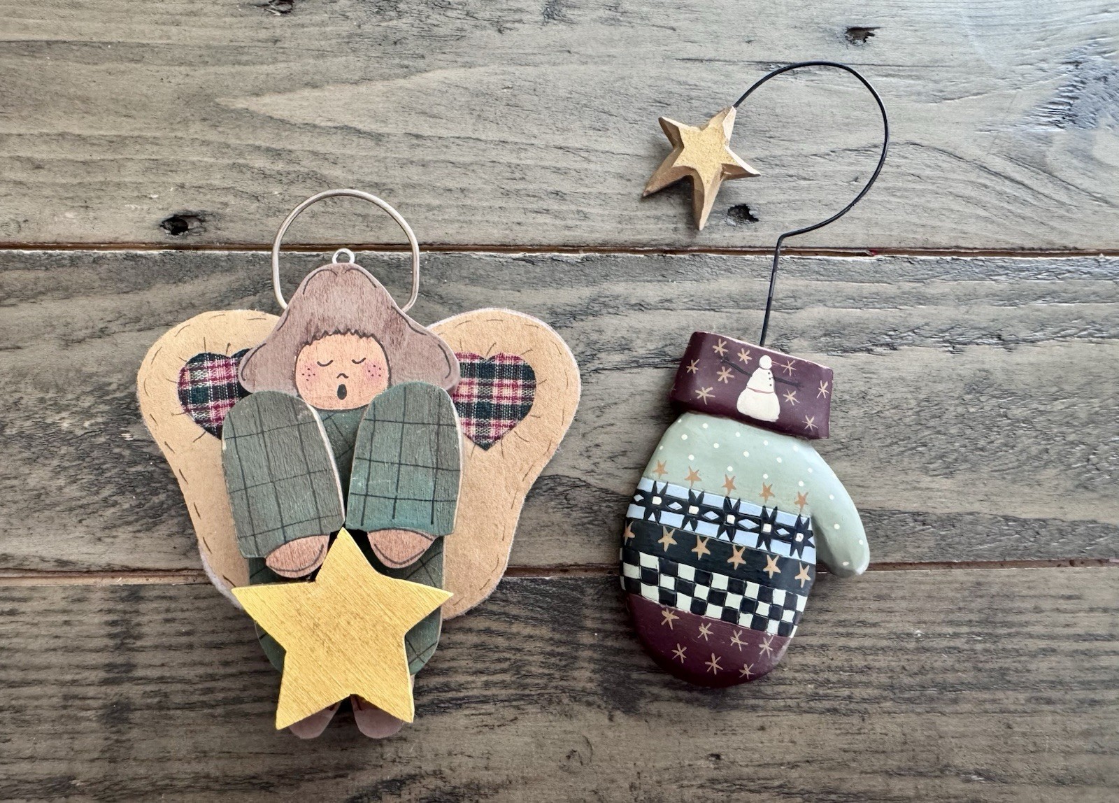 Vintage Williraye Studio Wood Mitten Christmas And Angel Folk Art Ornaments
