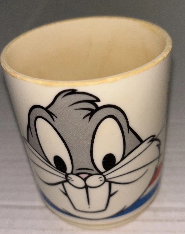 VTG 1976 Bugs Bunny Marriotts Great America Souvenir Plastic Coffee Cup Amus Pk VTG 1976 Bugs Bunny Marriotts Great America Souvenir Plastic Coffee Cup Amus Pk
