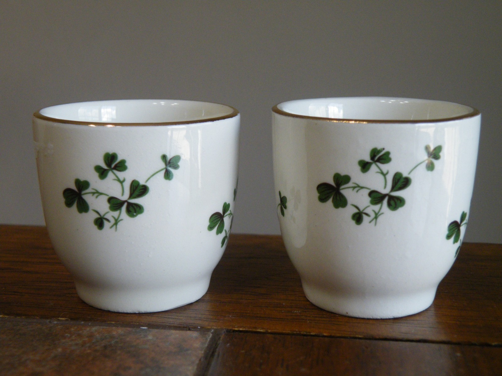 VINTAGE Carrigaline Pottery IRELAND 1-3/4\