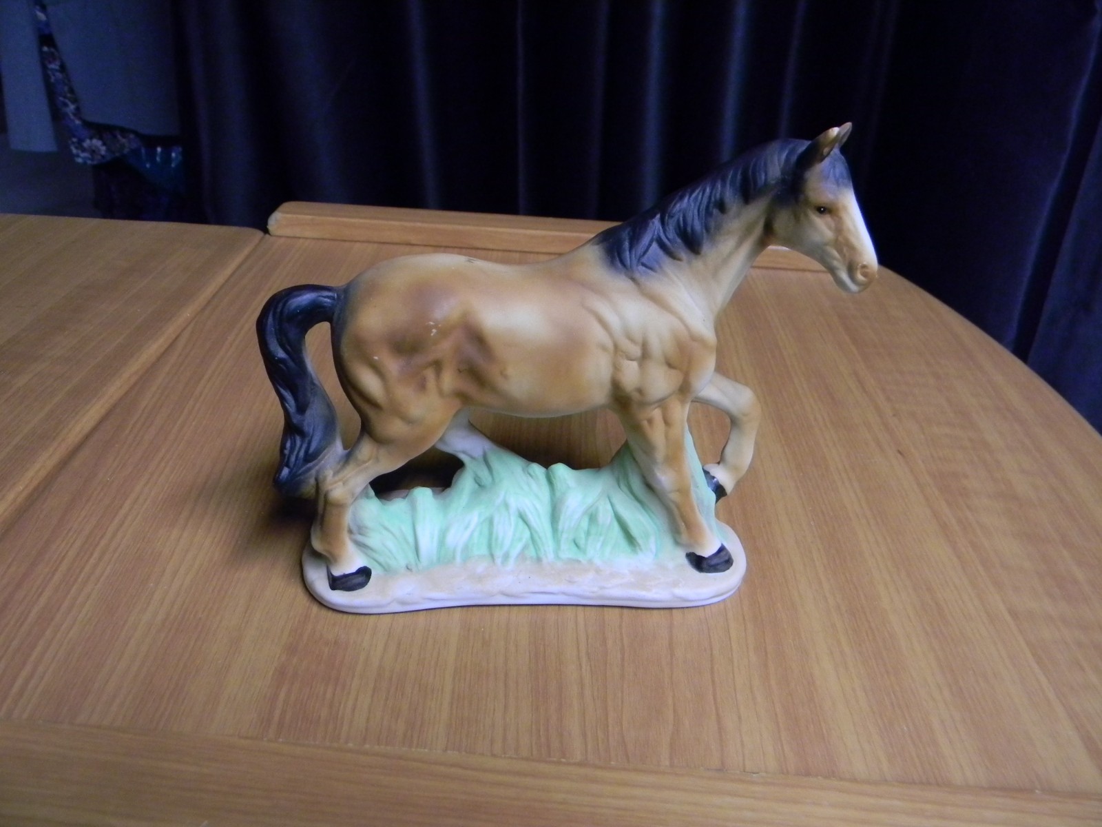 Ceramic Horse Figurine  - Light Brown, Brown and Black 7\