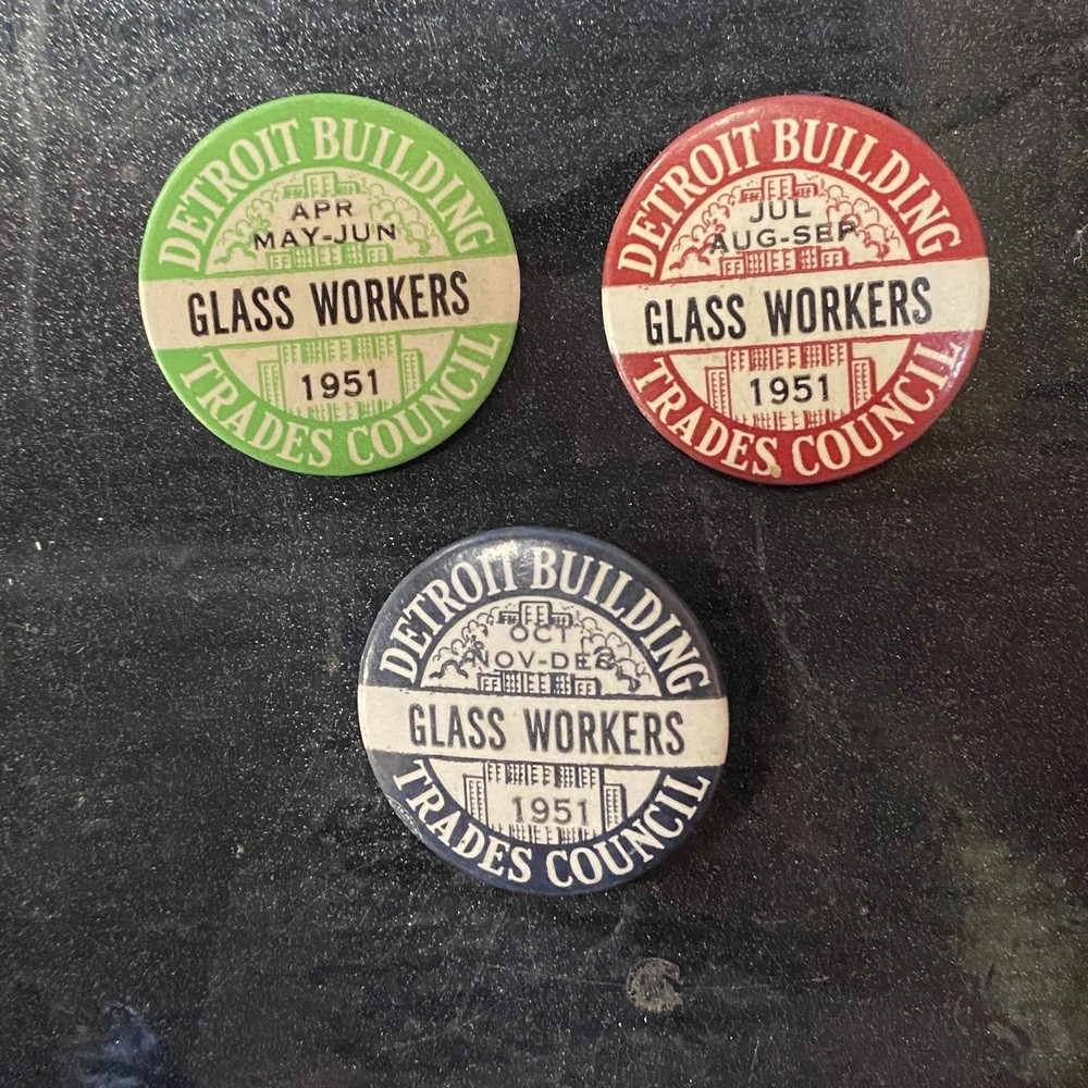 VINTAGE 1951 DETROIT BUILDING TRADES COUNCIL GLASS WORKERS PIN LOT OF 3