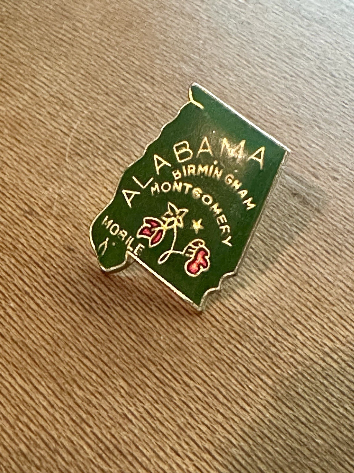 Vintage Green Enamel Alabama State Souvenir Pin Birmingham Mobile Montgomery