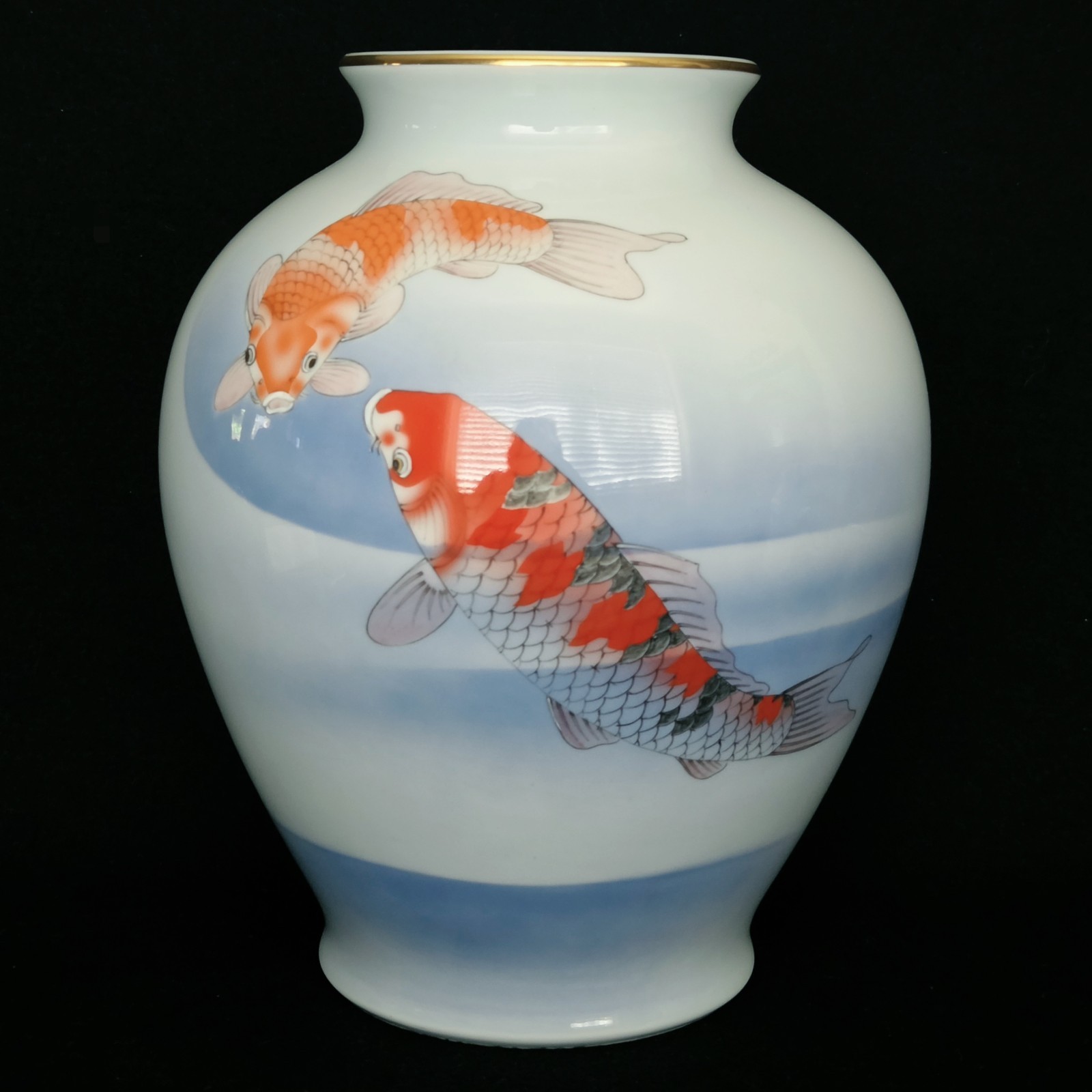 Vintage Large Fukagawa Koi Fish Pond Japanese Porcelain Vase 11.5\