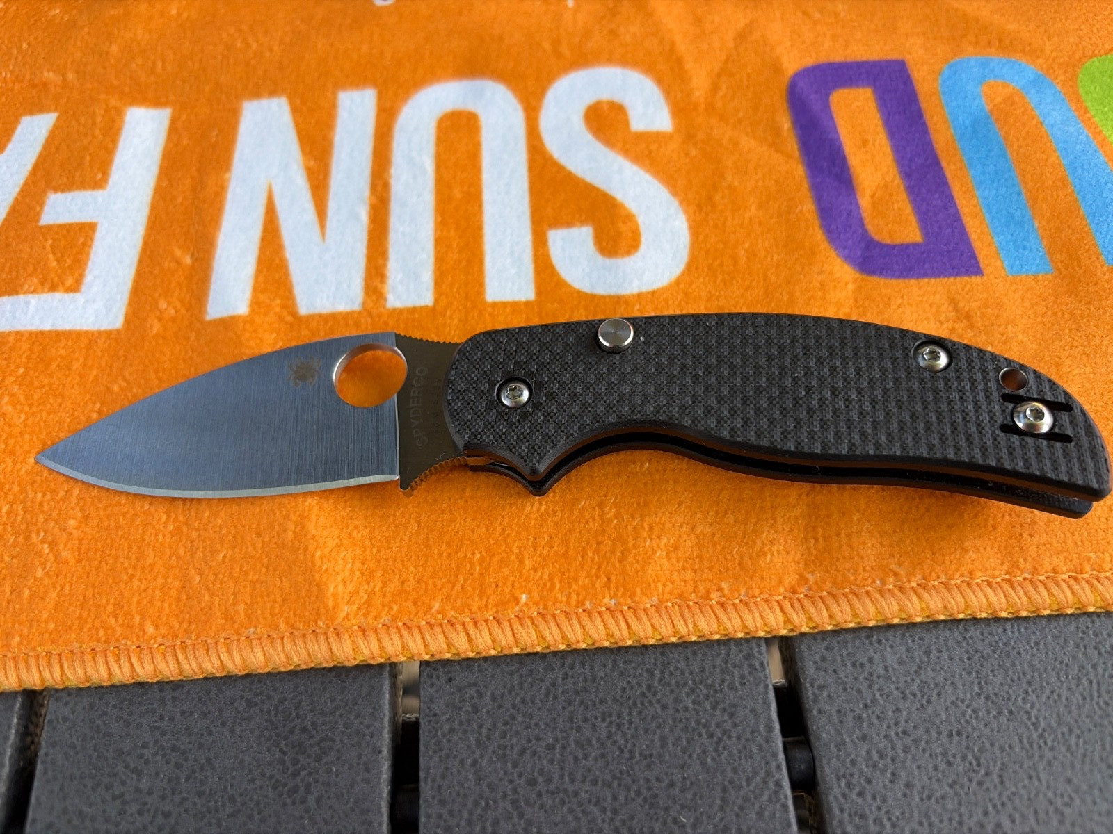 Spyderco Sage 6 Button Lock, S30V, Carbon Fiber, Never Carried or Sharpened
