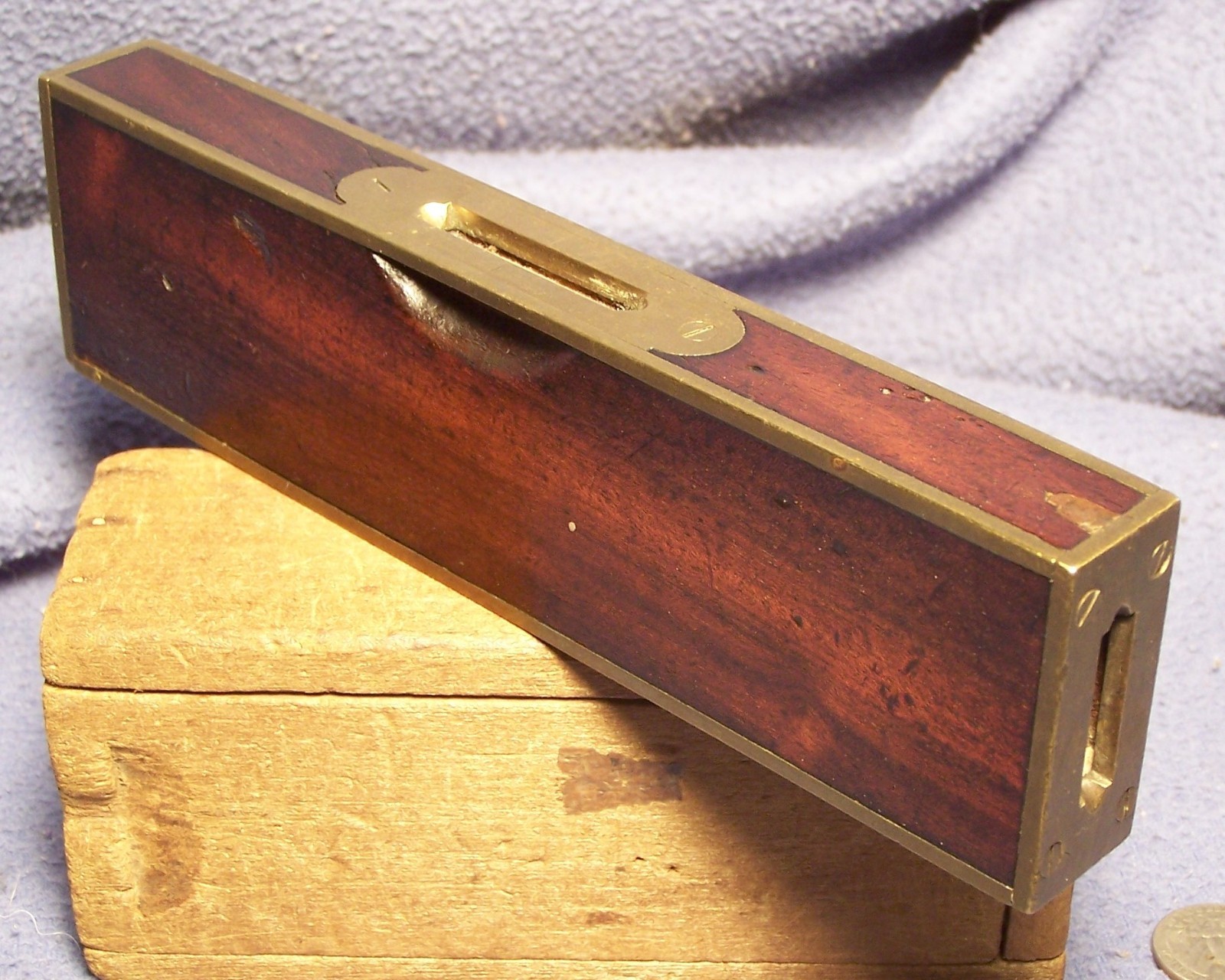 Unmarked & Early 8 inch One Window Brass Bound Rosewood Level good bubbles Unmarked & Early 8 inch One Window Brass Bound Rosewood Level good bubbles