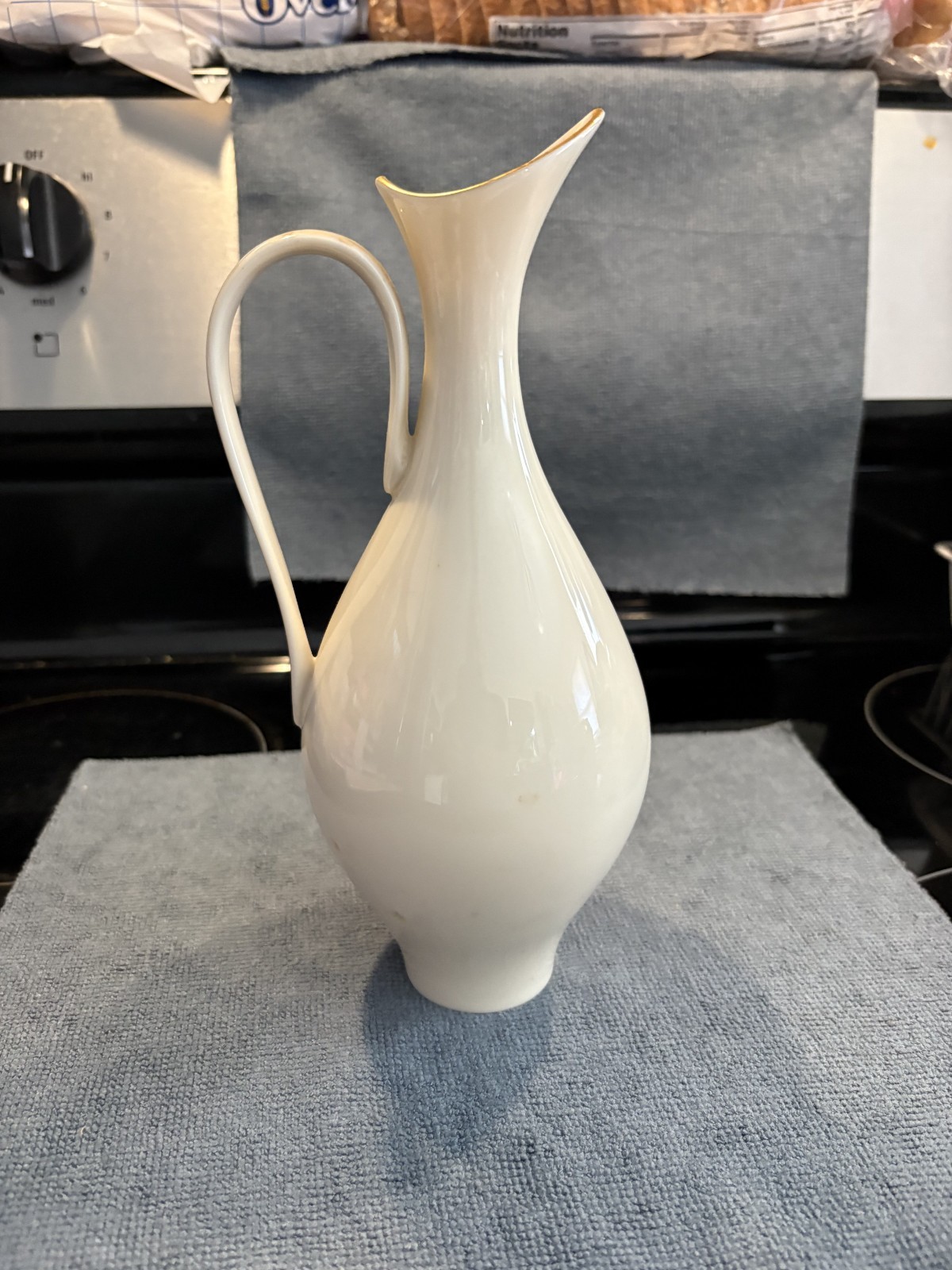 Lenox Bone China Porcelain Beverly Pitcher-Ivory-9\