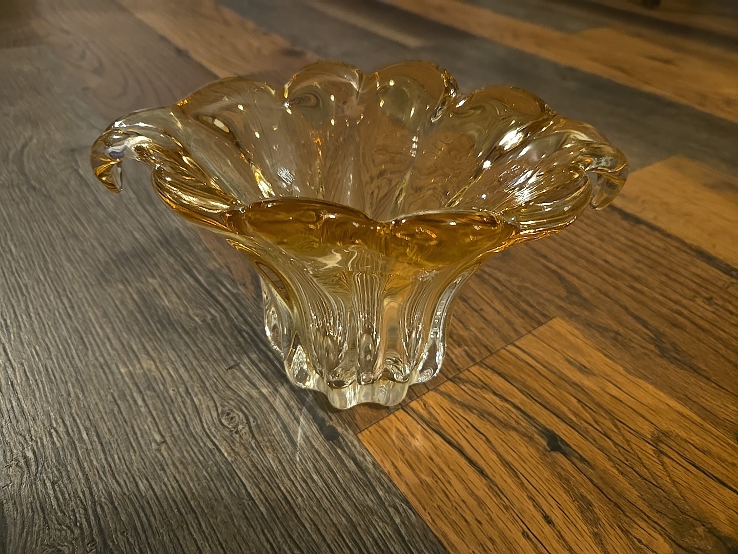Teleflora Amber In Clear Art Glass Vase Ribbed Drip Waterfall Tulip Vintage