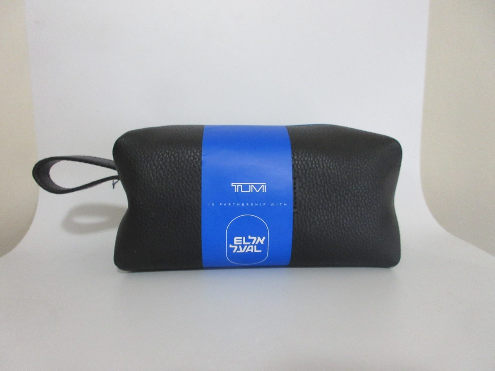 EL AL Airline Business Class Passenger AMENITY KIT by TUMI Black & Blue Sealed