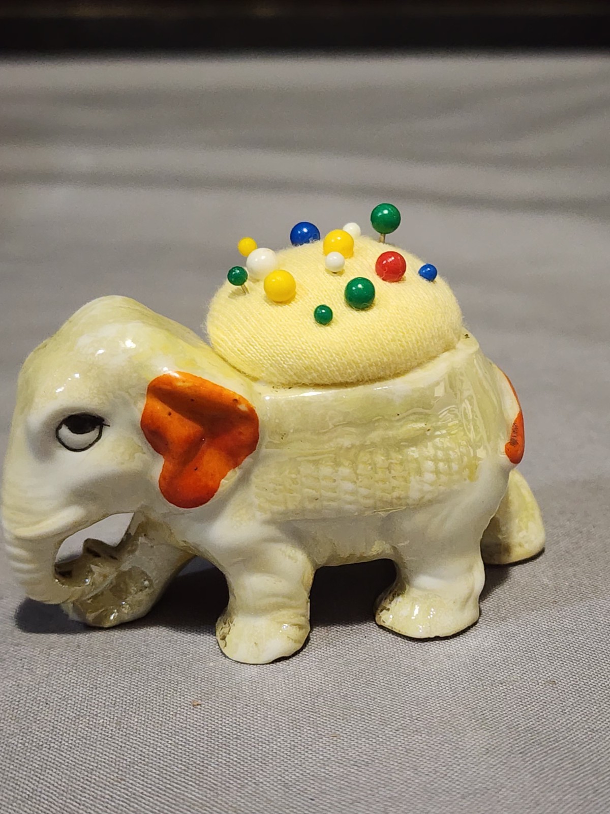 Vintage Japan Lusterware ELEPHANT Porcelain Pincushion 3\