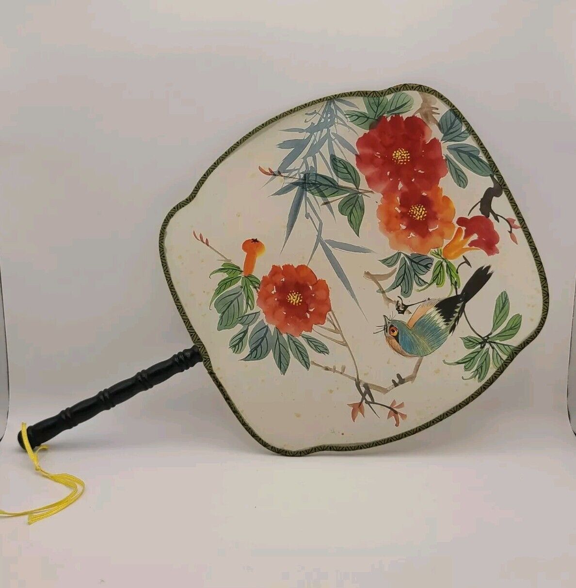 Vtg Chinese Silk Oriental Fan Genuine Hand Painted Bamboo Handle Vibrant Colors